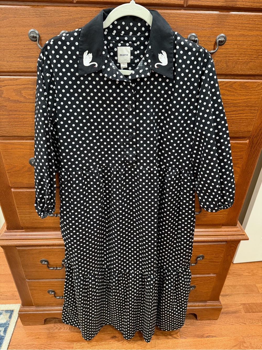 Anthropologie Bettina Small black w/ white dots swans, worn once